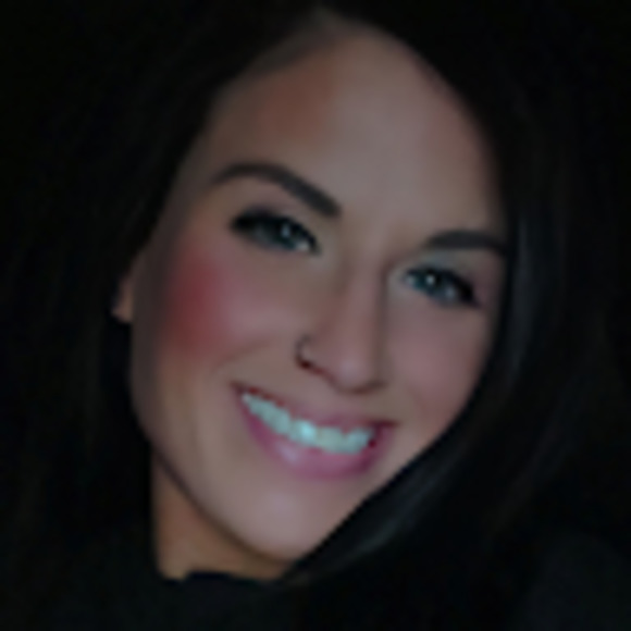 Meet your Posher, Lexy - Picture 1 of 1